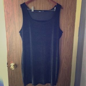 VELVET LITTLE BLACK DRESS